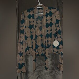 V neck Women’s blouse size L with straps